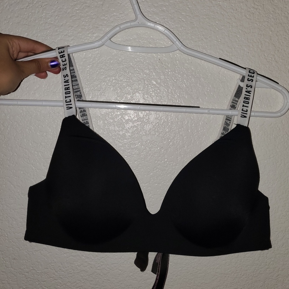 Victorias Secret Tshirt Bra